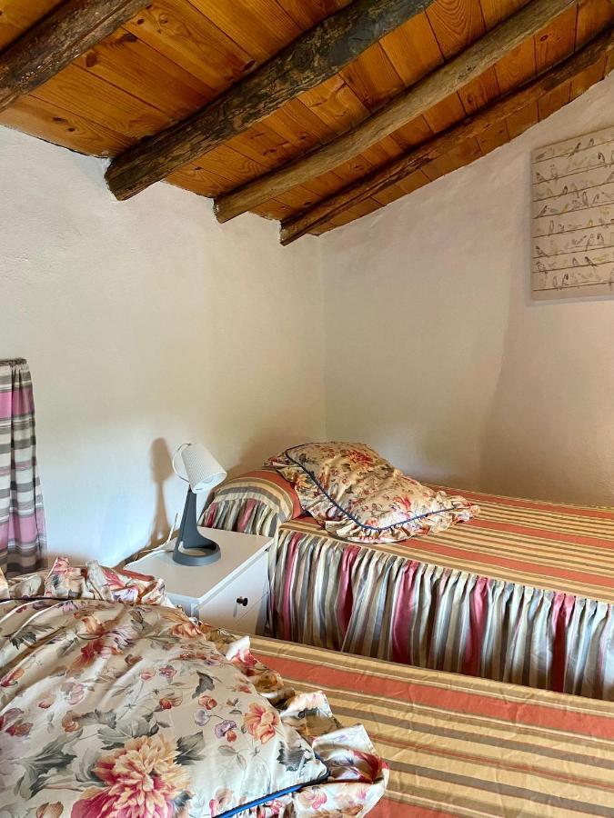 Villa Monteperdido Linares de la Sierra Esterno foto